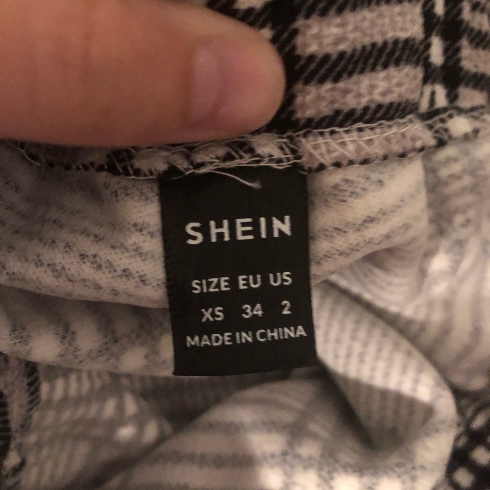 Shein dress pants - Picture 3 of 3